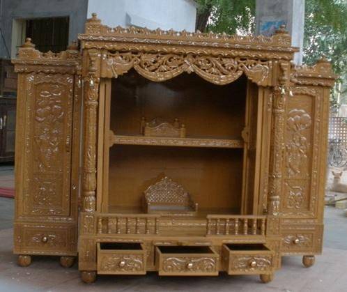 Savan Wood Temple Square Shape - PUSHMYCART