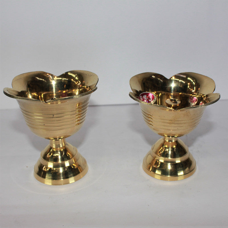 Brass Flower Design Pair Diya 164g