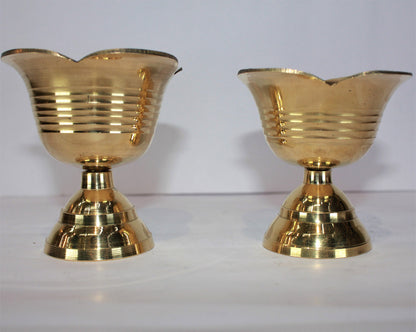 Brass Flower Design Pair Diya 164g