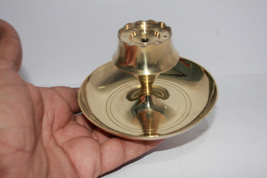 Brass Round Agarbatti Stand 136gm - PUSHMYCART