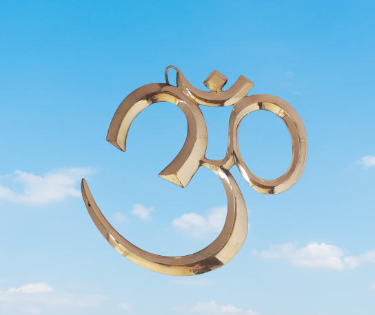 Brass Wall Hanging Om 0.75Kg - PUSHMYCART