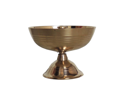 Brass Table Deepak 0.18Kg - PUSHMYCART