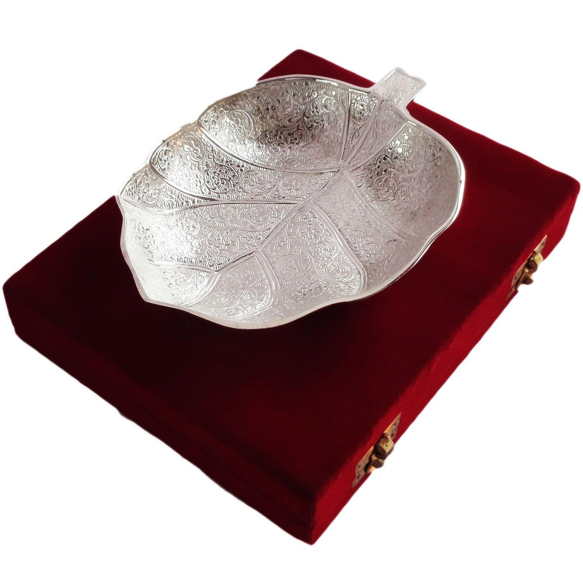 Brass Decorative Papaya Leaf Platter 0.35kg