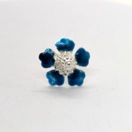 Pure Silver Blue Colour Flowers 5 Pcs 11g - PUSHMYCART