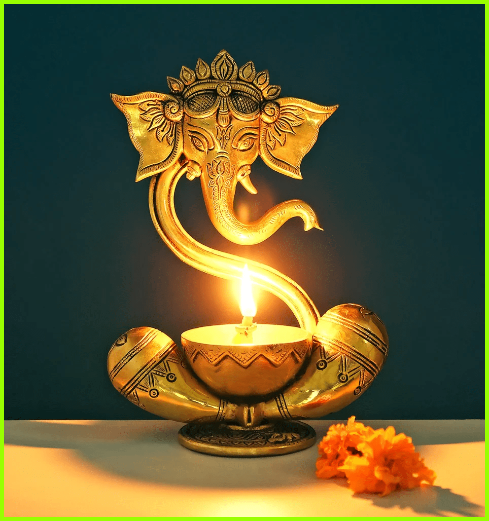 Brass Table Decor Deepak With Ganesh Ji 1.32kg