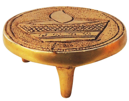 Brass Chowki Statue 0.32 Kg