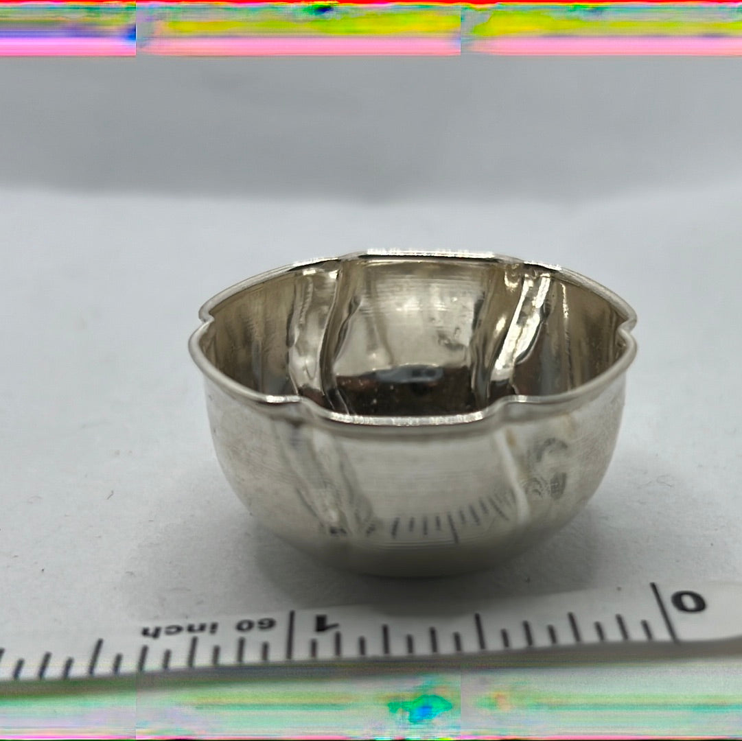 Pure Silver Small Bowl 5.7 grams