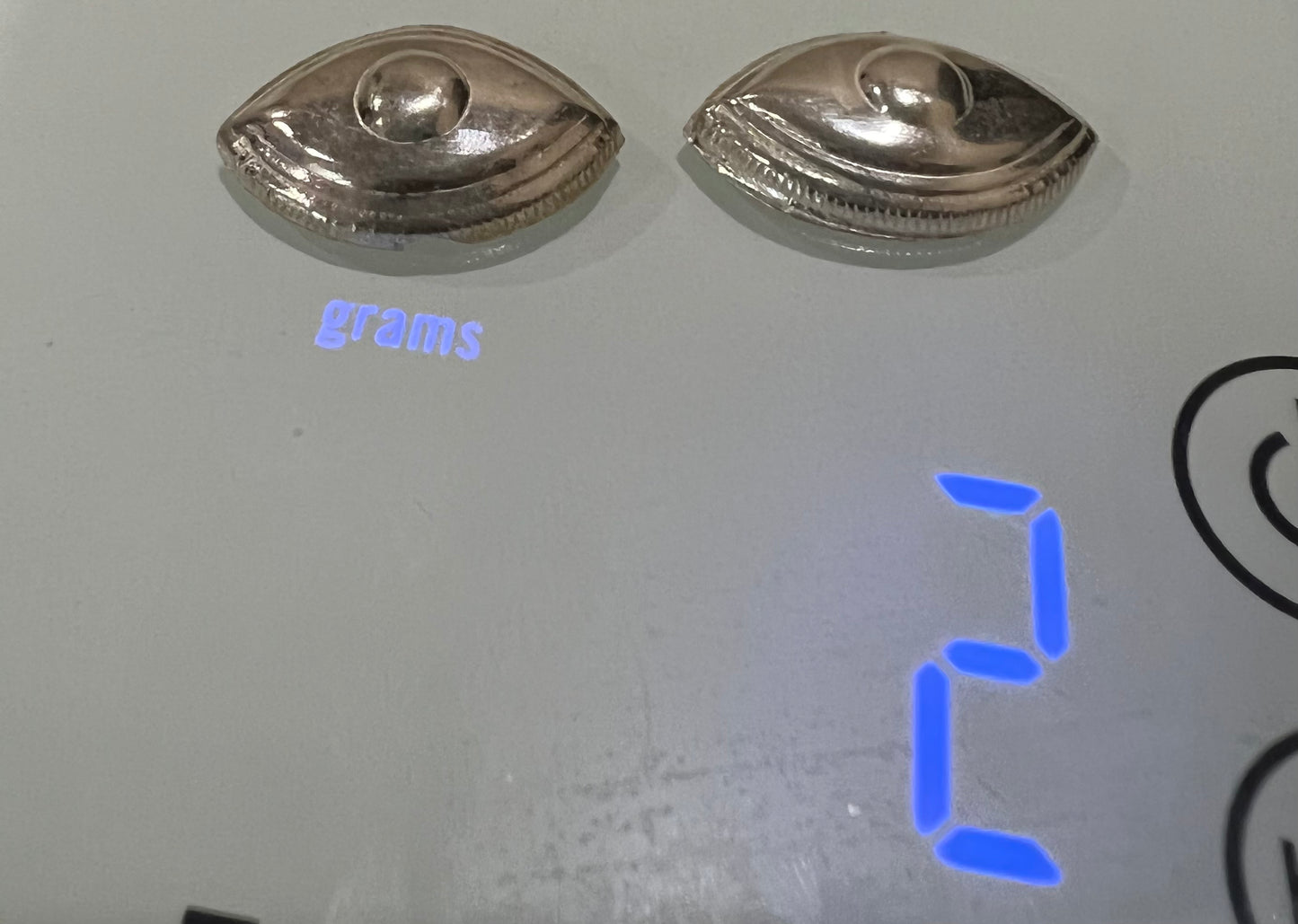 Pure Silver Eyes 2 grams